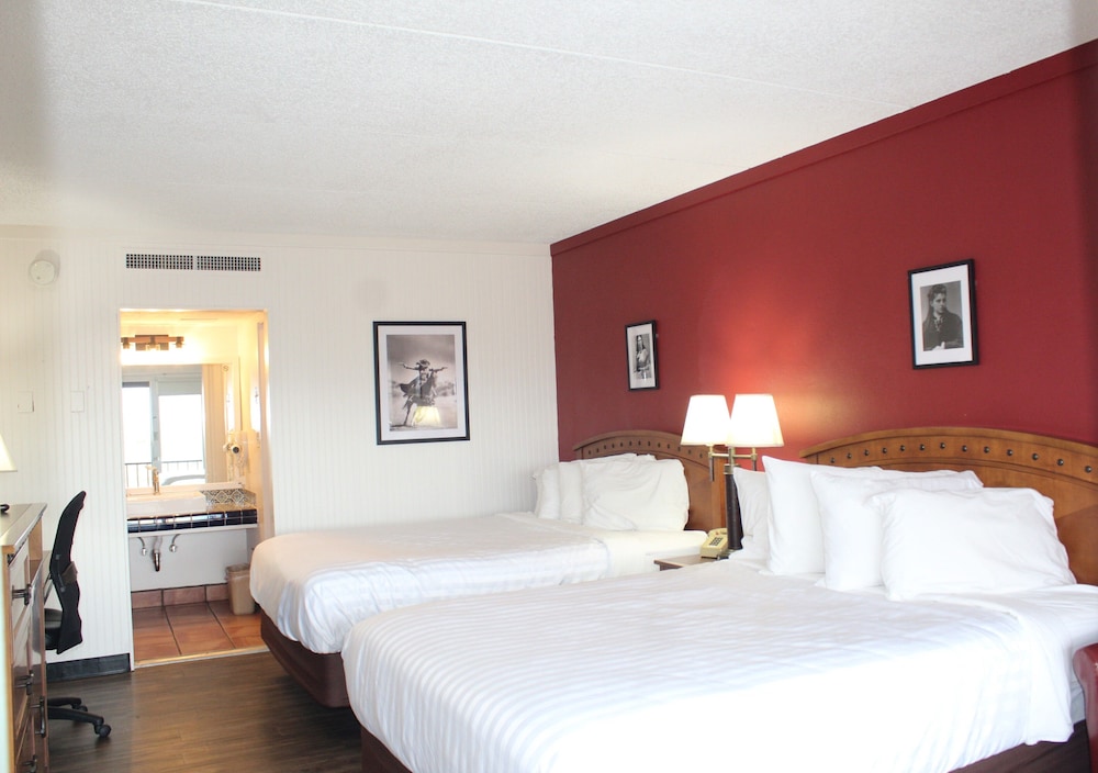 Tombstone Lookout Lodge, SureStay Collection by Best Western 17/49