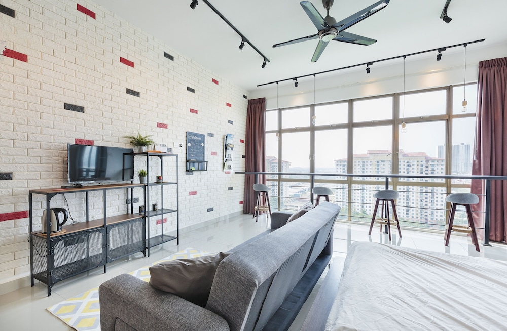 Palazio Serviced Apartment 26/50