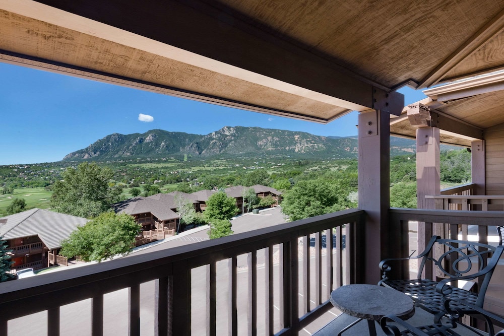 Cheyenne Mountain Resort, A Destination By Hyatt Hotel 23/60