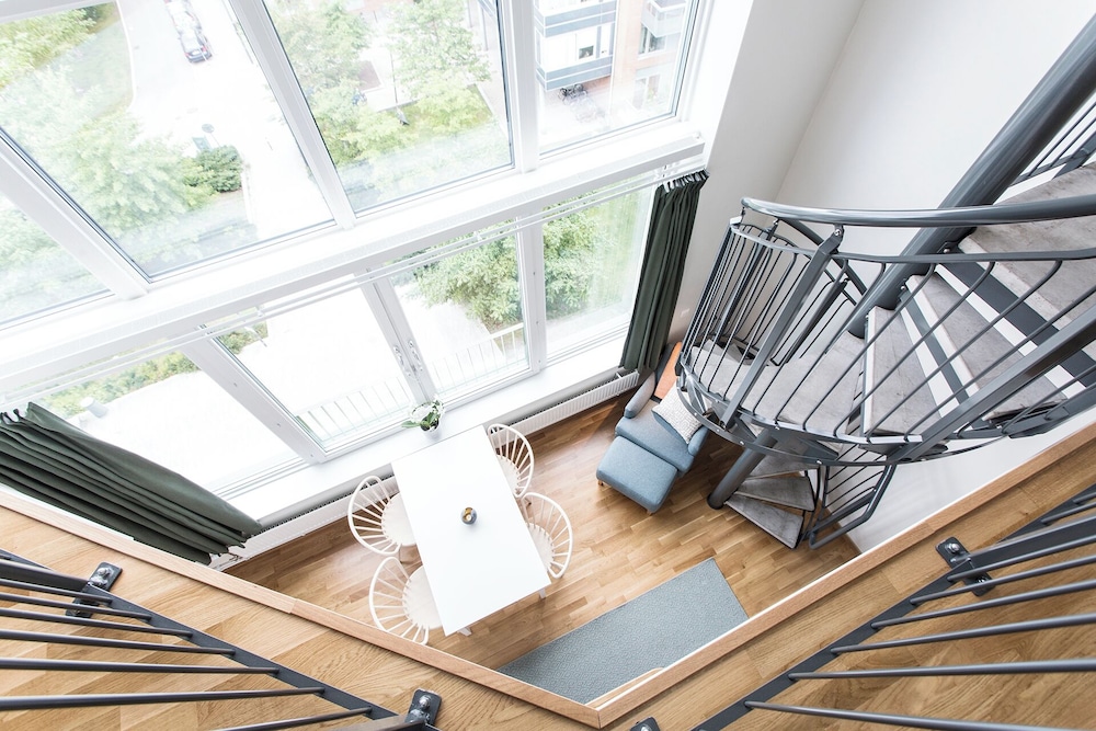 1 BEDROOM, PANORAMIC, SUITE