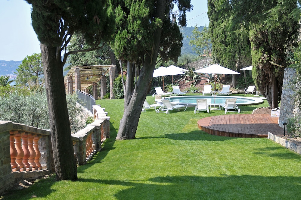 VILLA DELLA PERGOLA 34/83
