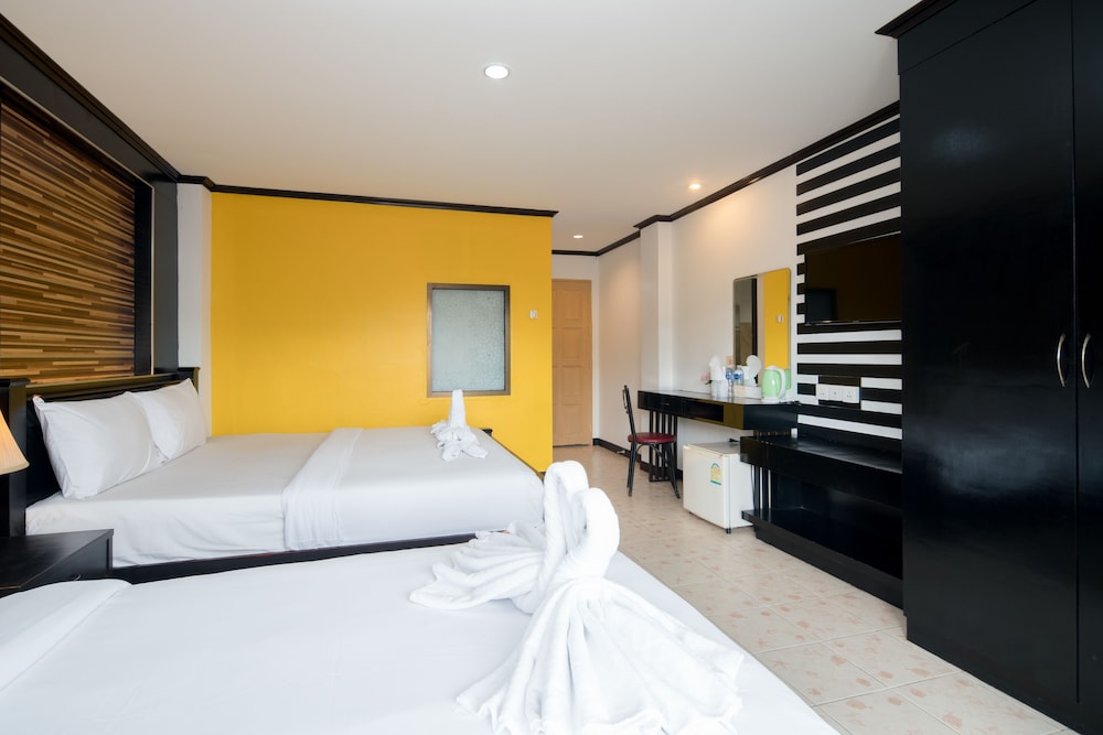 Royal Beach Residence 12/50