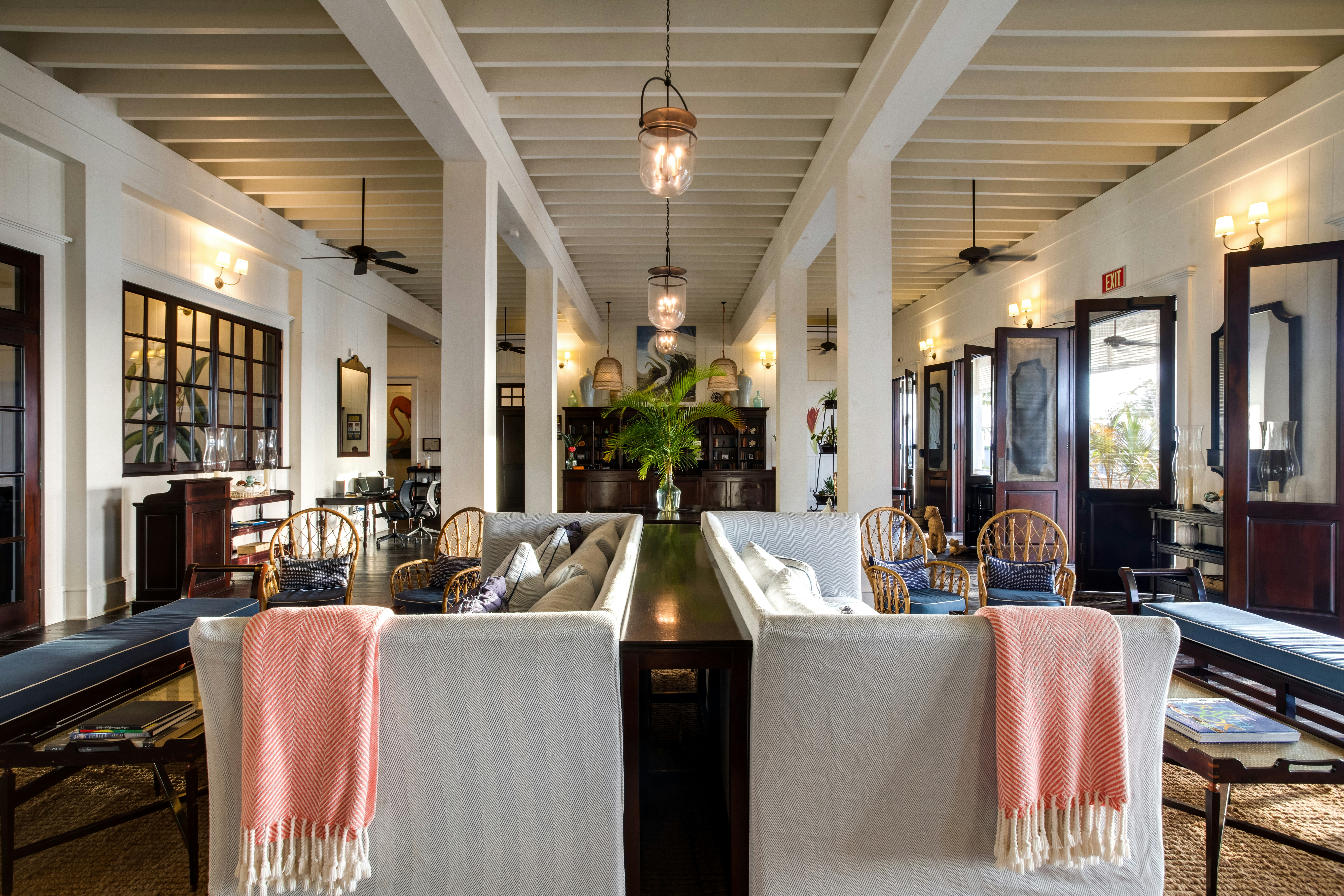 Mahogany Bay Resort & Beach Club, Curio Collection by Hilton 25/92