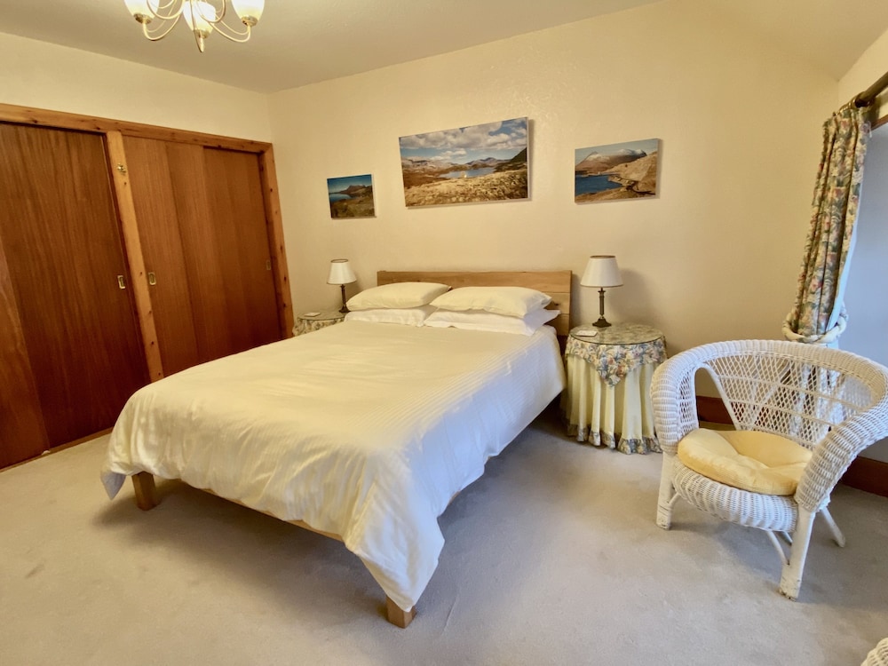 Scourie Lodge bed and breakfast 10/21