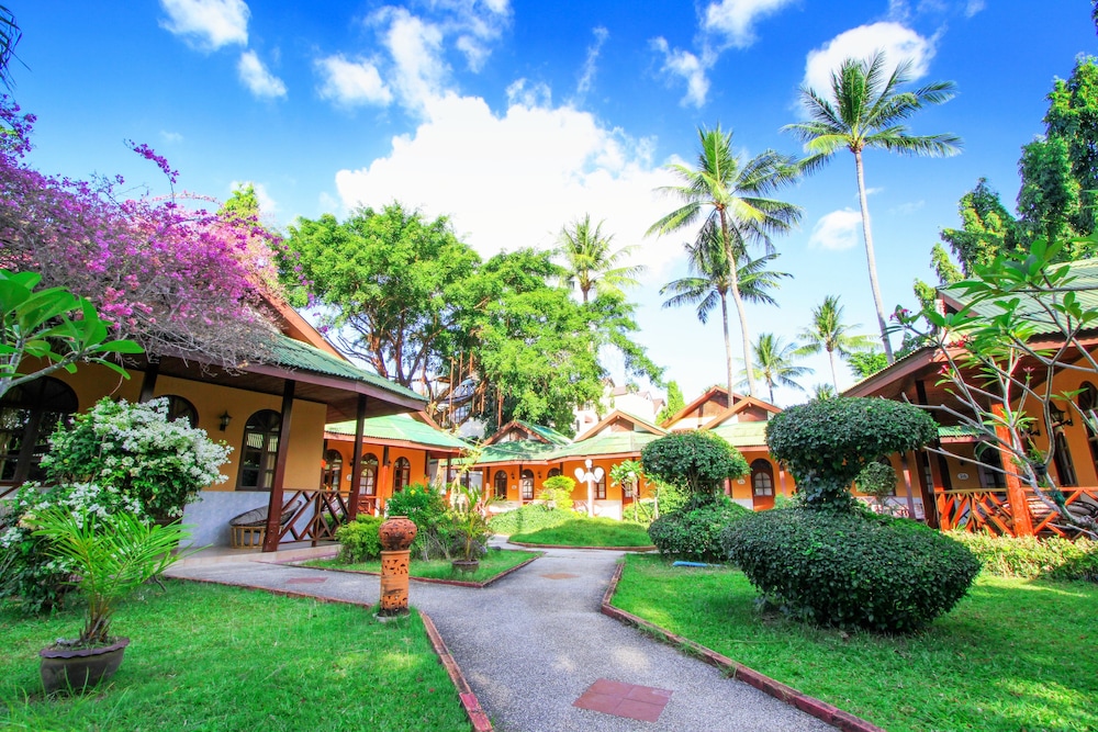 Eden Resort & Villas 25/29