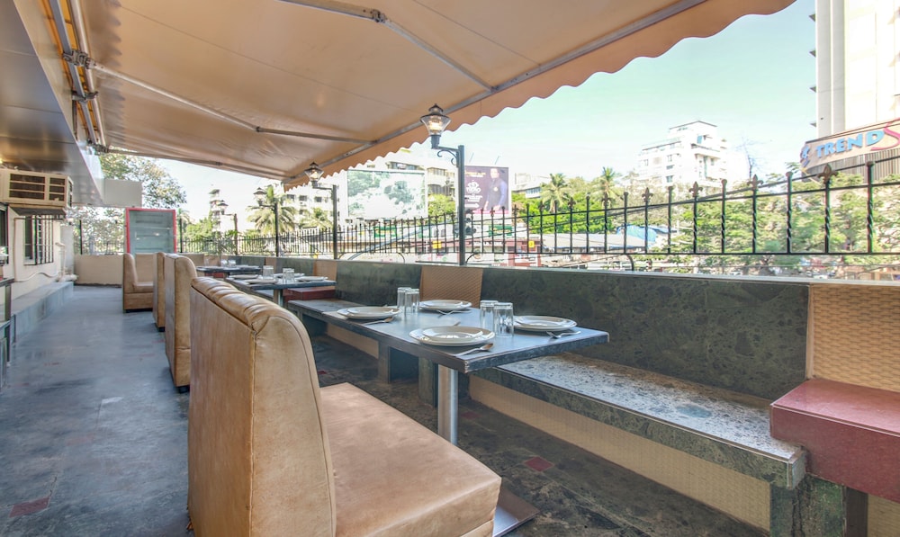 Hotel Cruz Royale 47/51