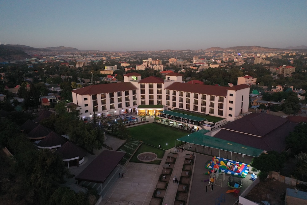 Haile Resort Adama 6/51