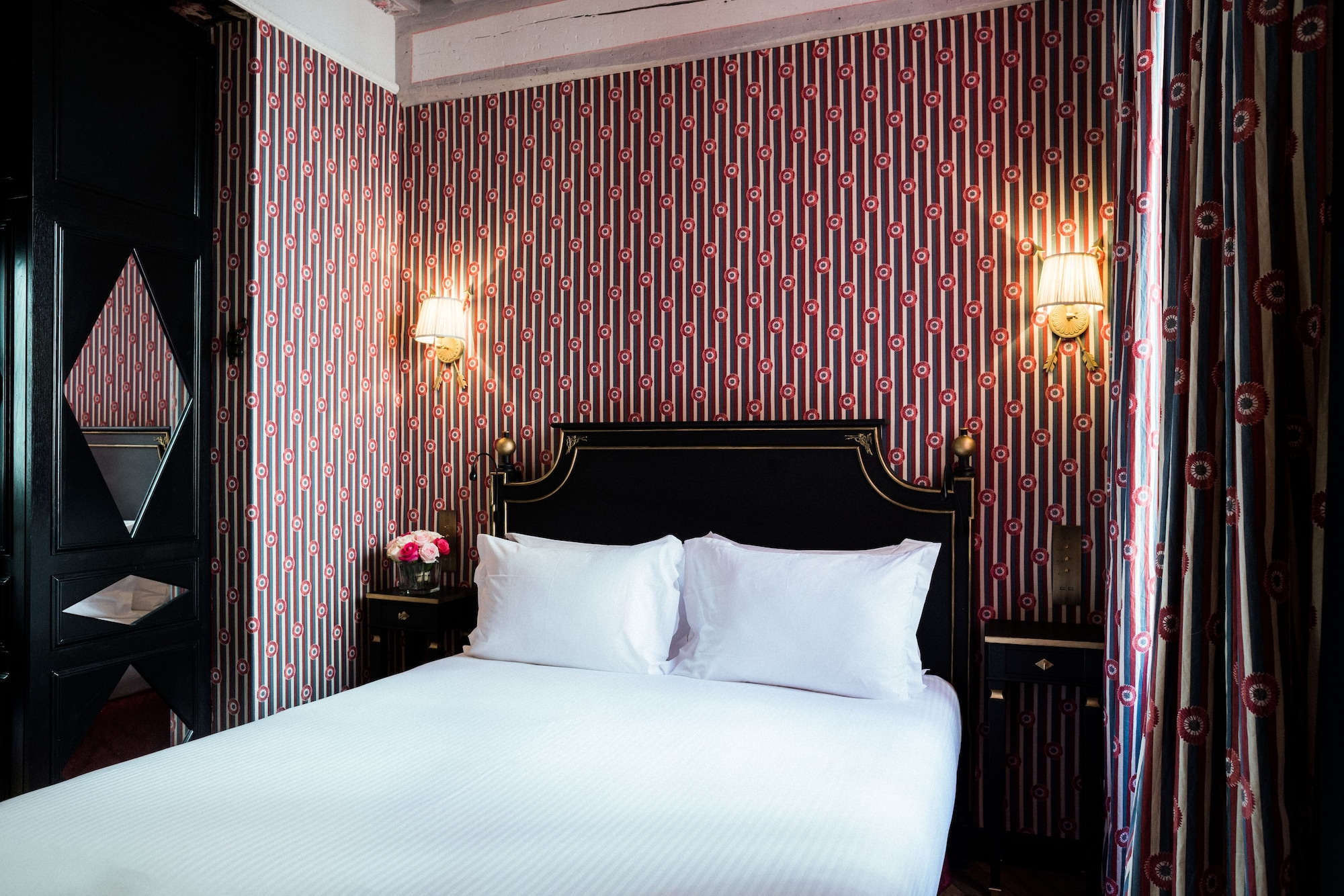 CLASSIC, DOUBLE BED