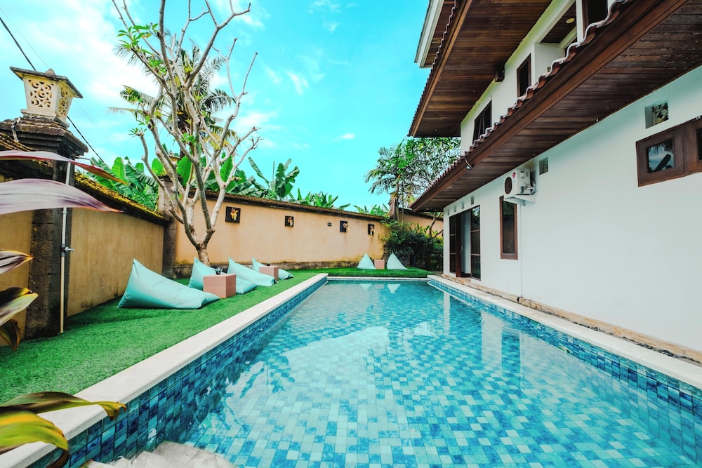 Starloka Saba Bali Hotel 57/65