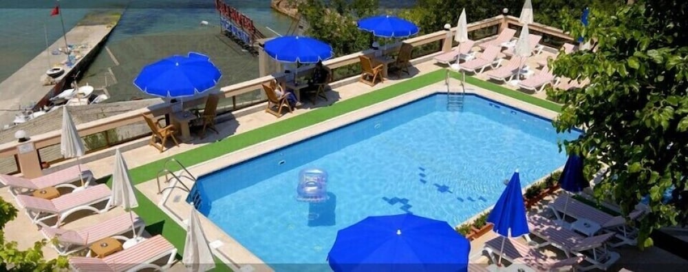 Erzurumlu Otel 22/24