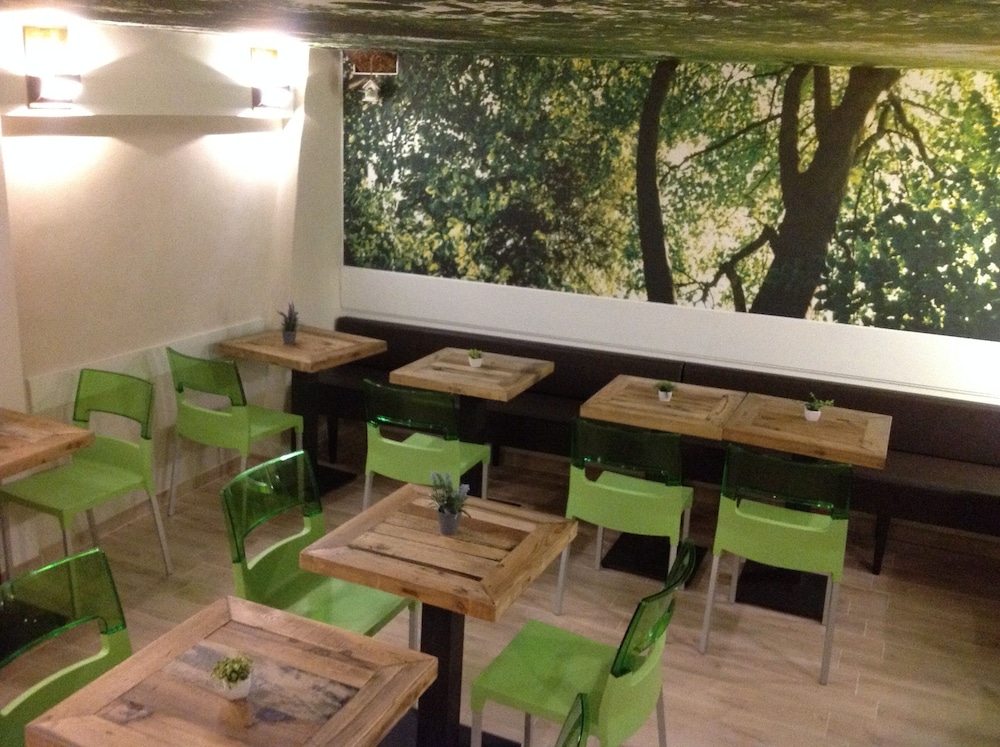 Atipik Hotel Annecy 40/50