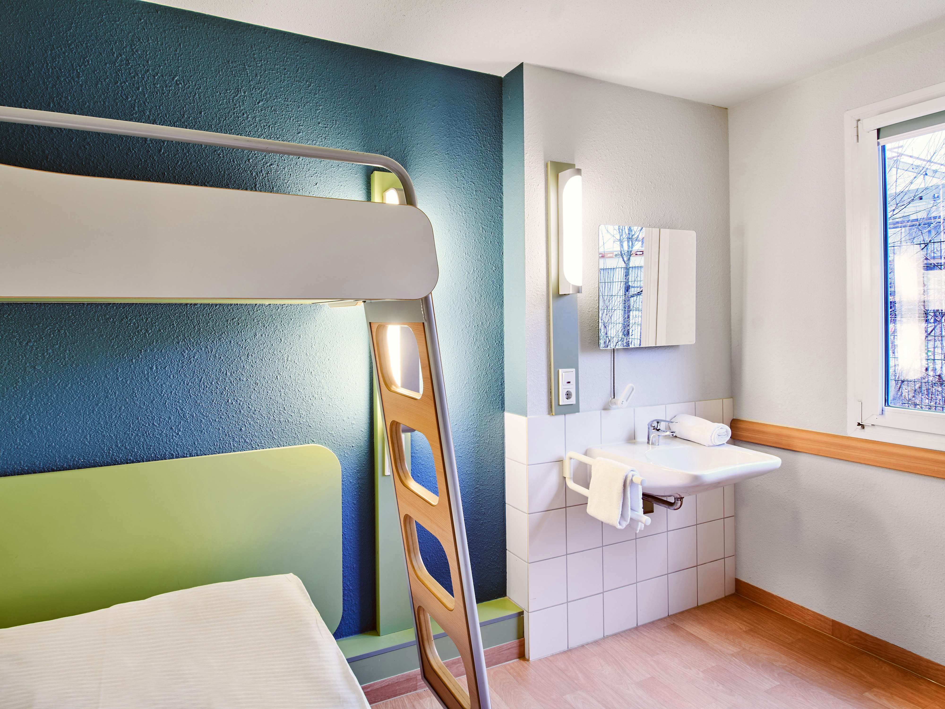 B&B HOTEL Koln-Marsdorf 27/30
