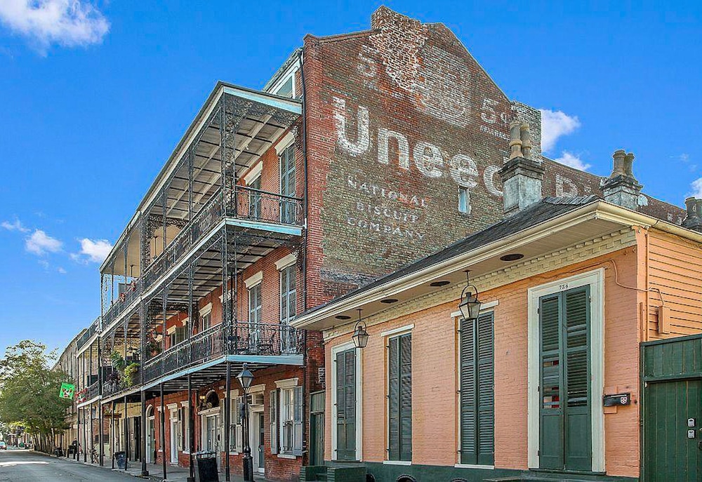 French Quarter Mansion 4/50