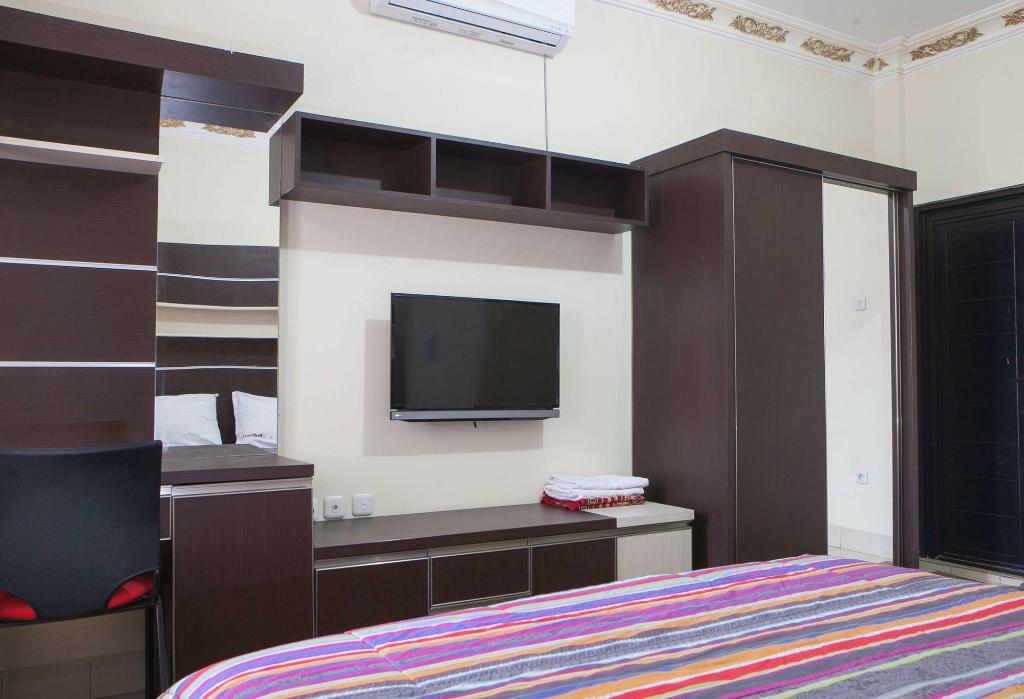 Reddoorz Plus Near Isola Upi 26/30
