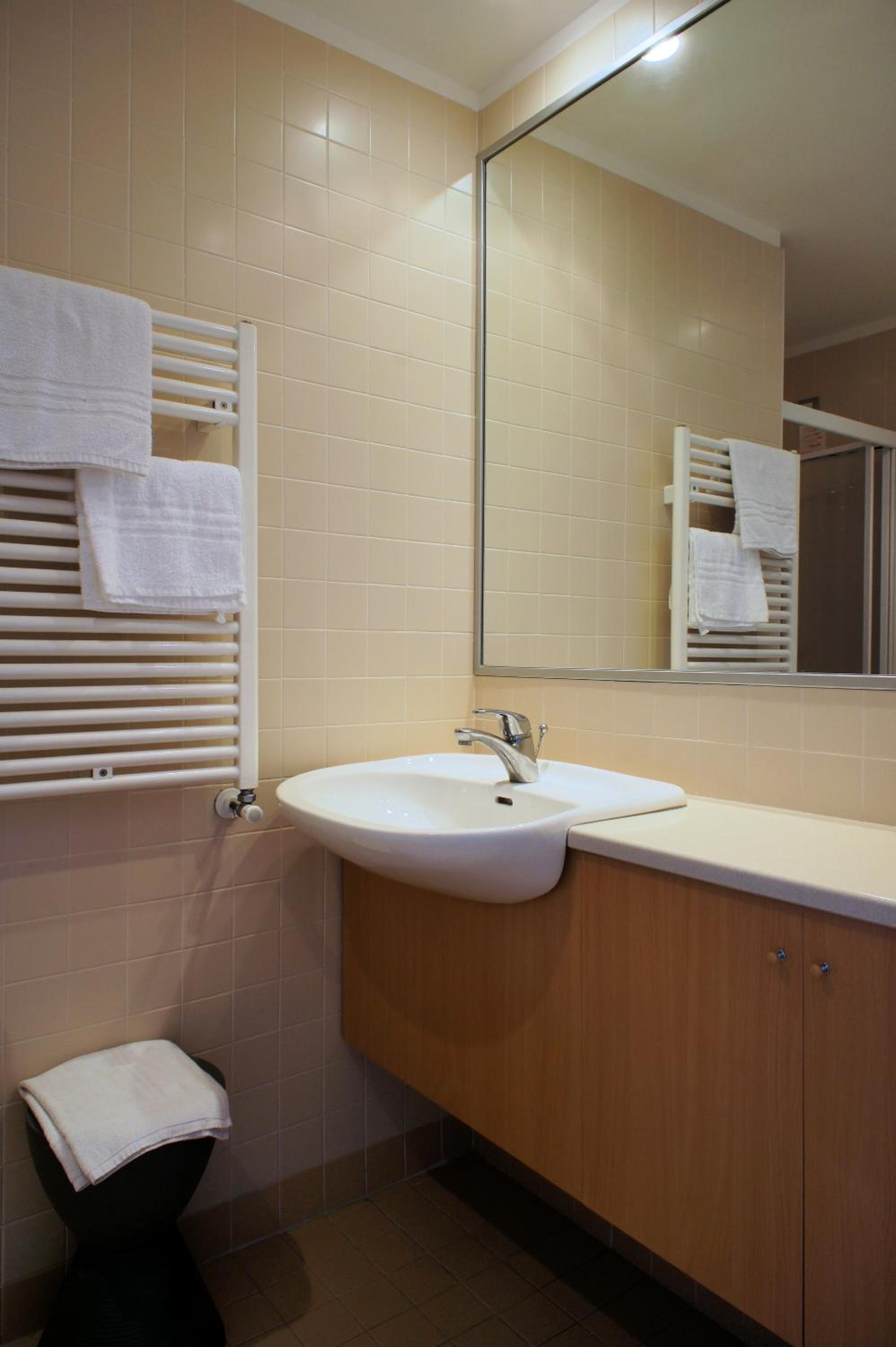 غرفة بسرير مزدوج أو سريرين منفصلين، Hotel Rosanna 3 Stelle Superior 5/6