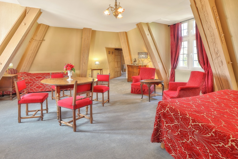 CHATEAU DE LA COTE 35/50