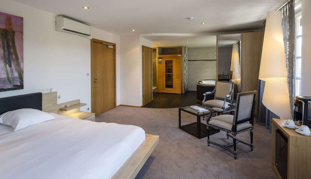 Hotel Restaurant SPA Cheval Blanc Lembach 7/34