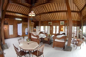 Hills Joglo Villa 33/50