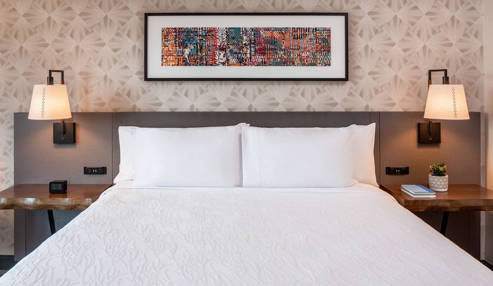 Hilton Garden Inn Austin University Capitol District 13/54