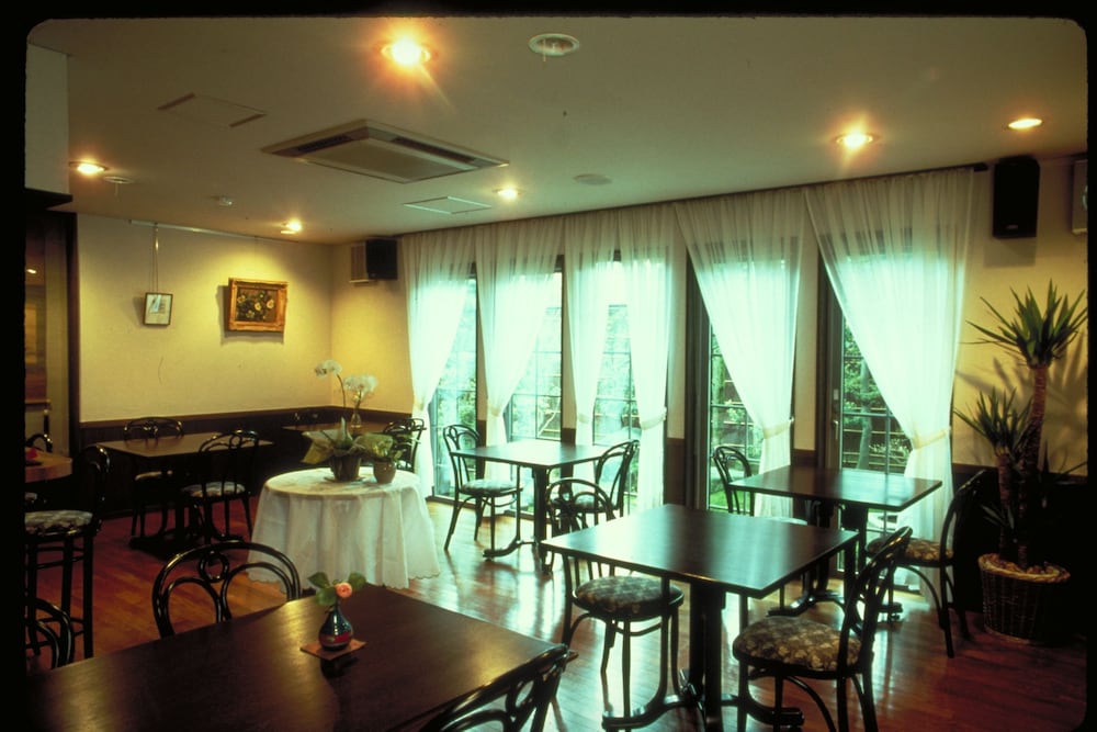 Camellia Inn 16/23