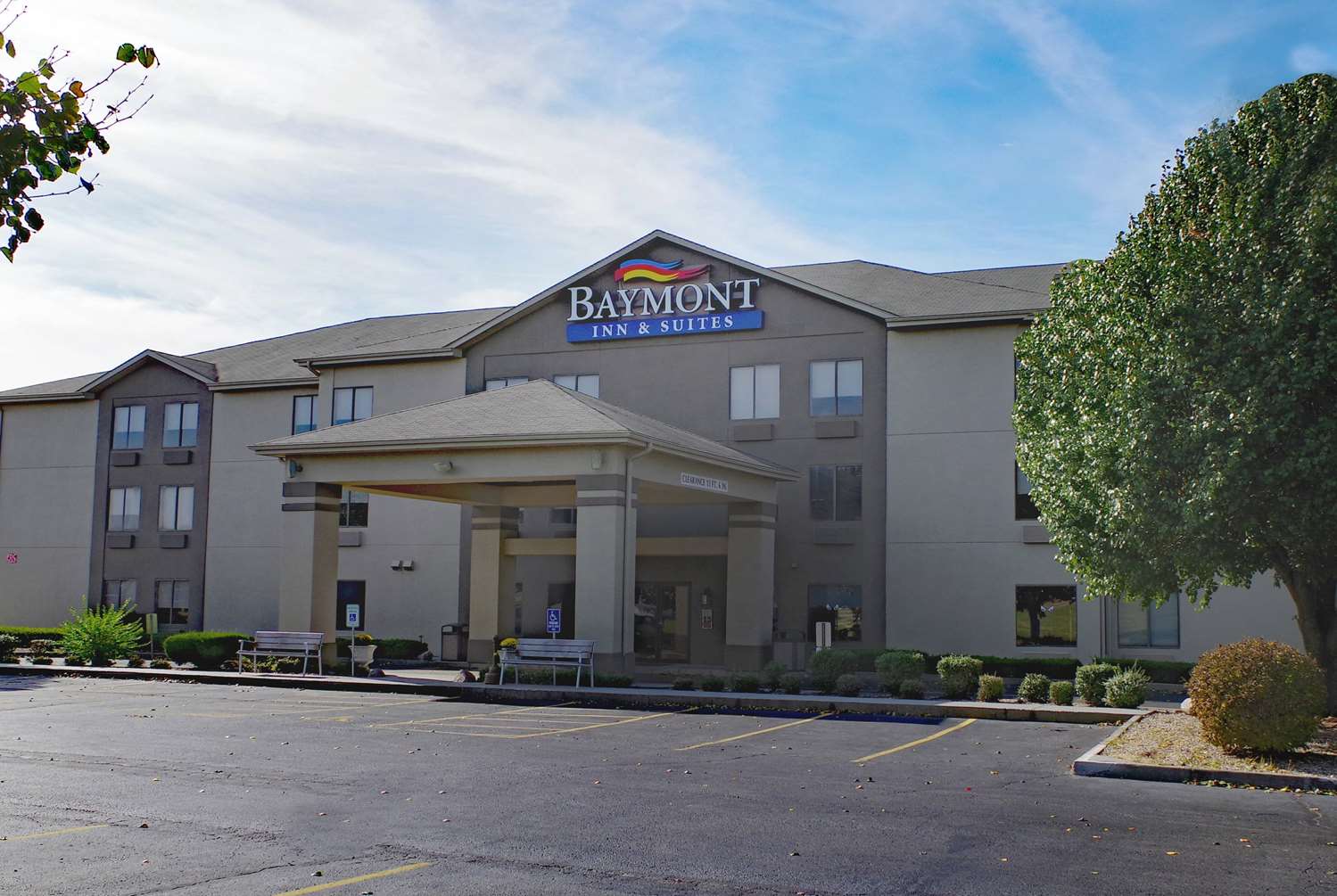 Baymont by Wyndham O Fallon St. Louis Area 3/36