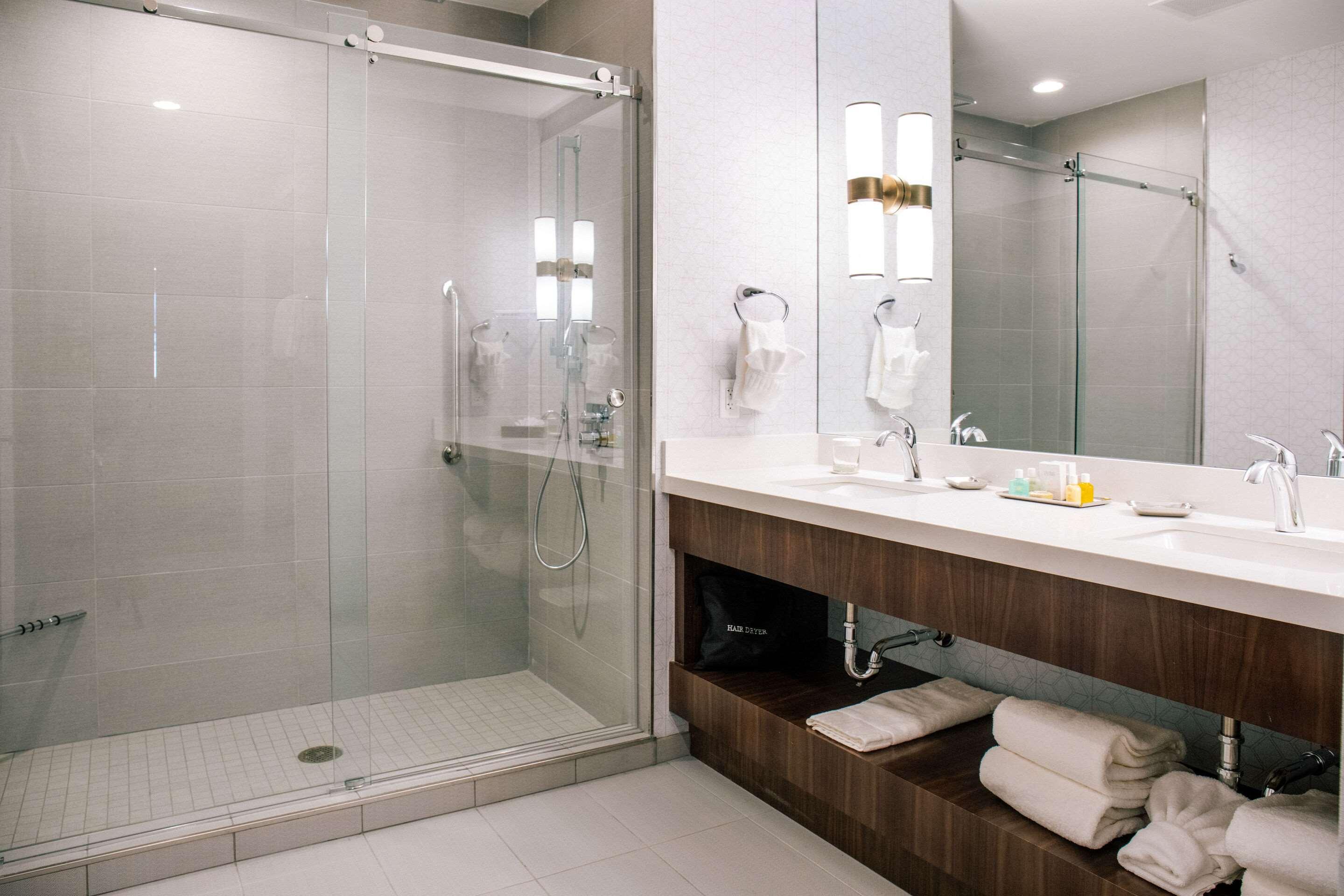 جناح بسريرين كوين، Haywood Park Hotel, Ascend Hotel Collection 4/4