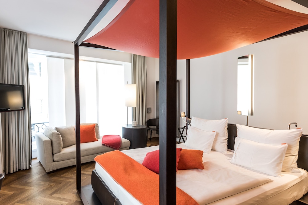 Hollmann Beletage Design and Boutique 21/62
