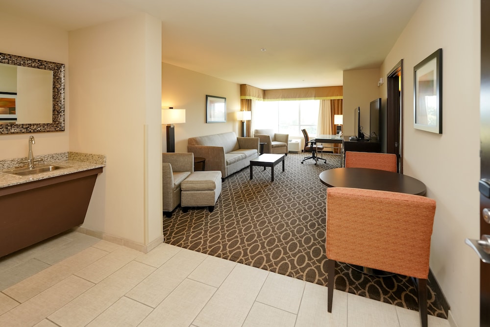 Holiday Inn Murfreesboro 21/54