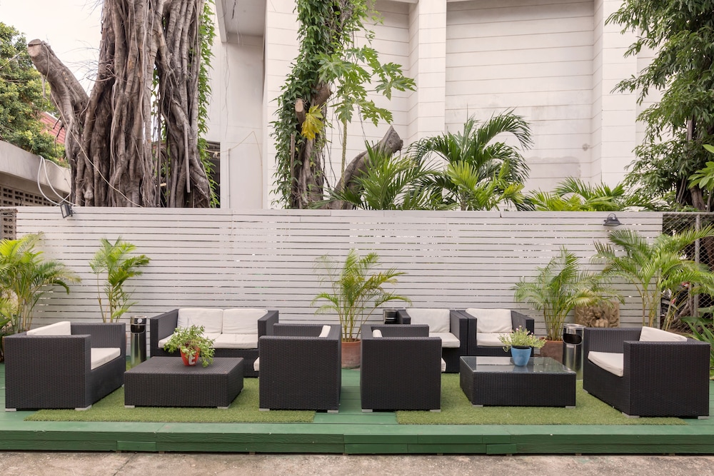 lobby