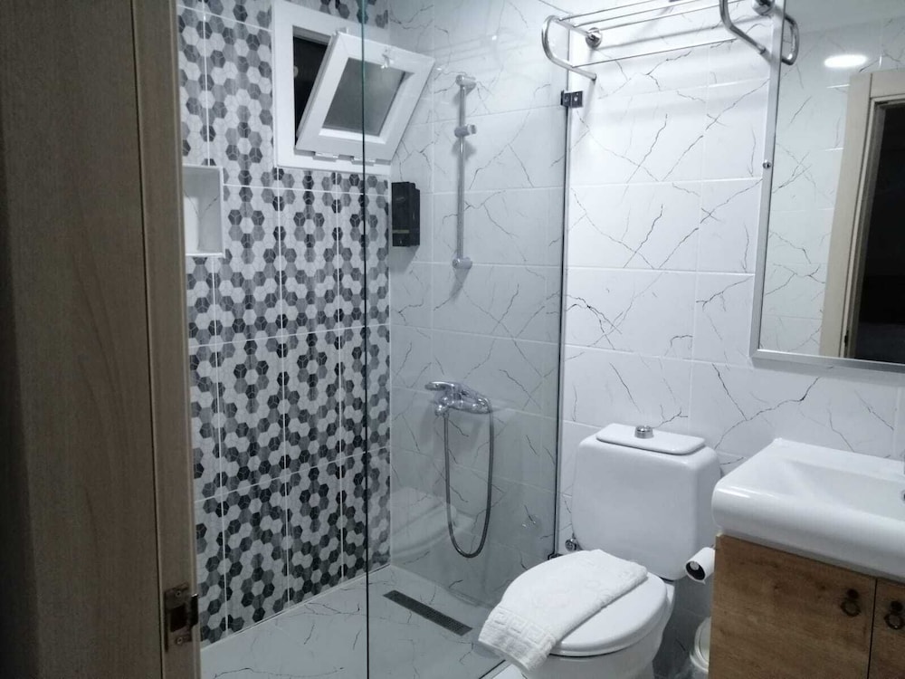 Ibrahim Bey Hotel 45/50