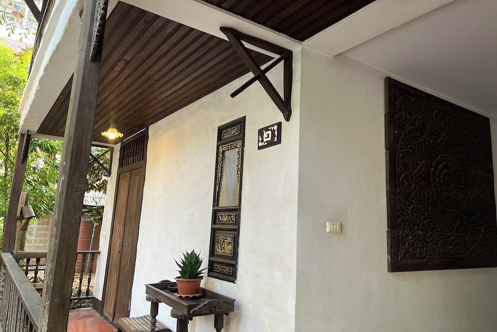 The Royal Shilton Resort 2/50
