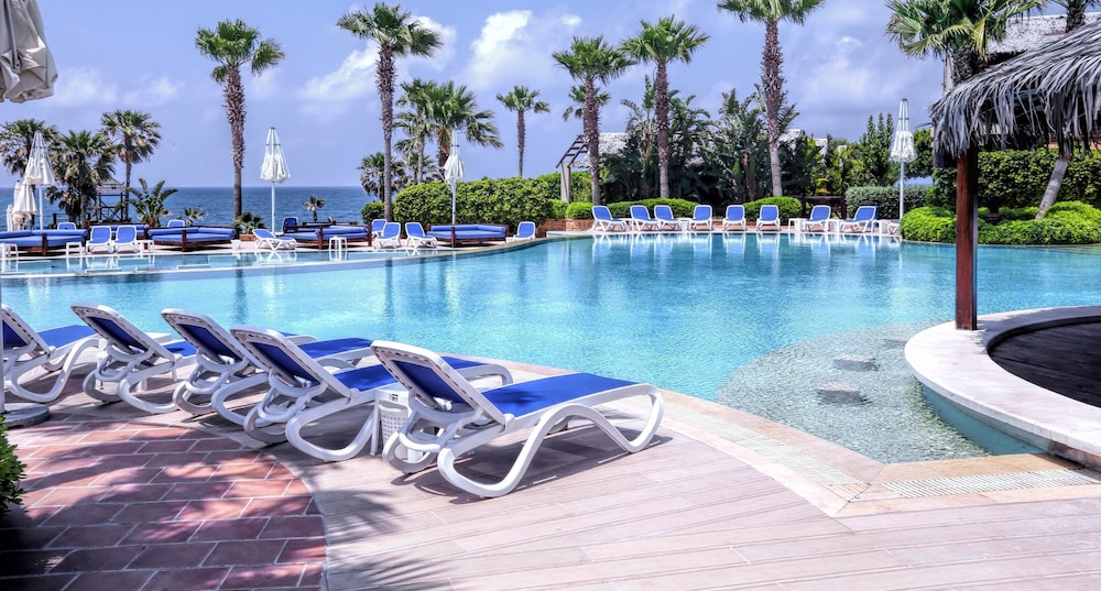 Turquoise Beach Resort Tyre 30/50