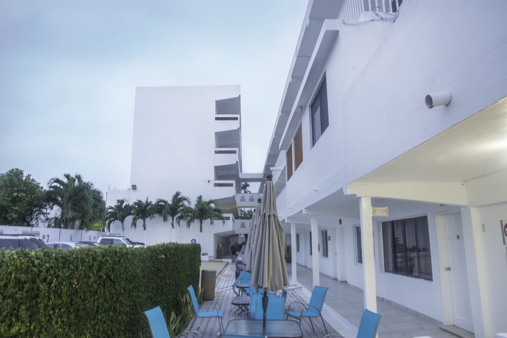 Hotel Casa Blanca 7/50