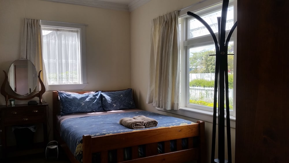 Designer Cottage 23/65