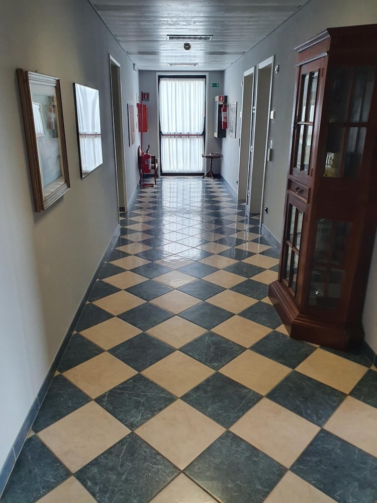 Hotel Maritan 42/50