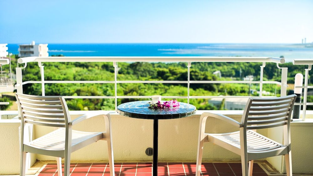 Okinawa Kariyushi Resort Exes Ishigaki 33/50
