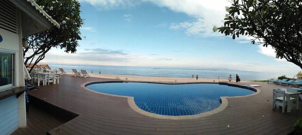 Blue Sky Resort 40/50