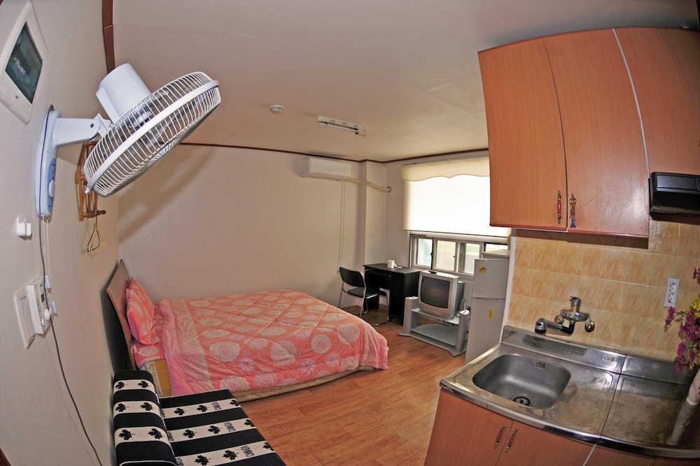 Hwaseong Guest House - Hostel 40/66