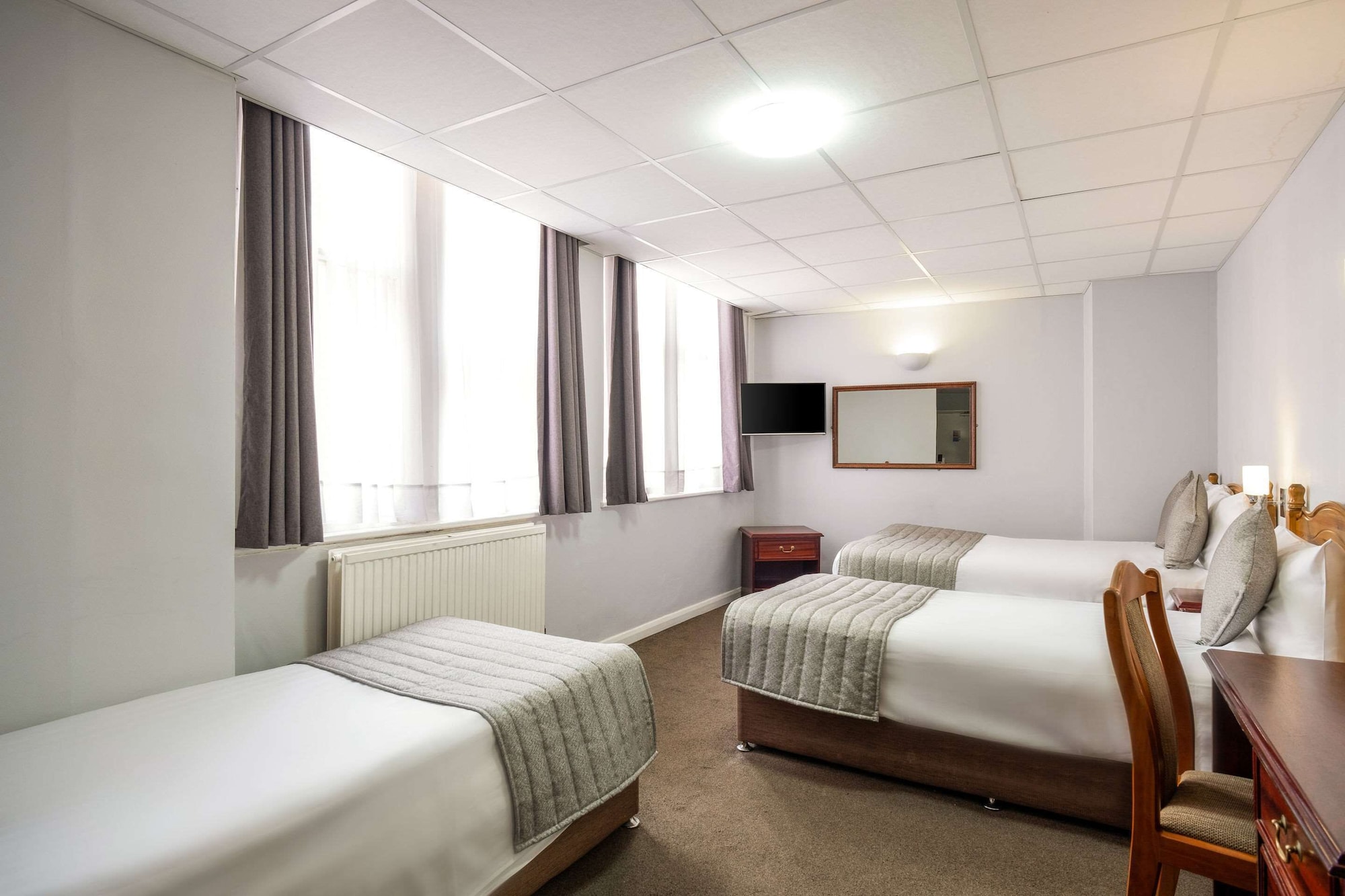 STANDARD, 3 BEDS