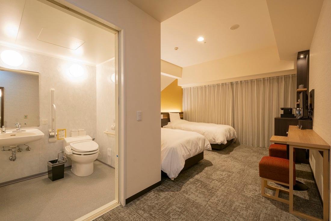 Universal, Standard, Twin Beds, City View