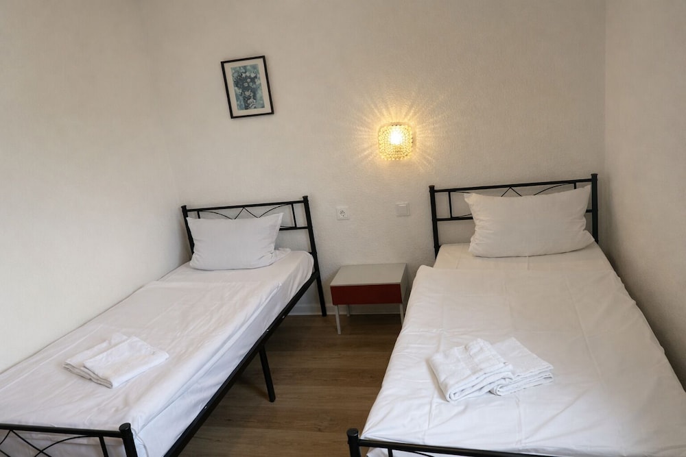 Hotel Haus Schwan 9/25