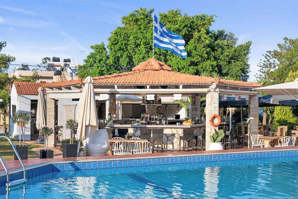 Nikos Apartments 6/76