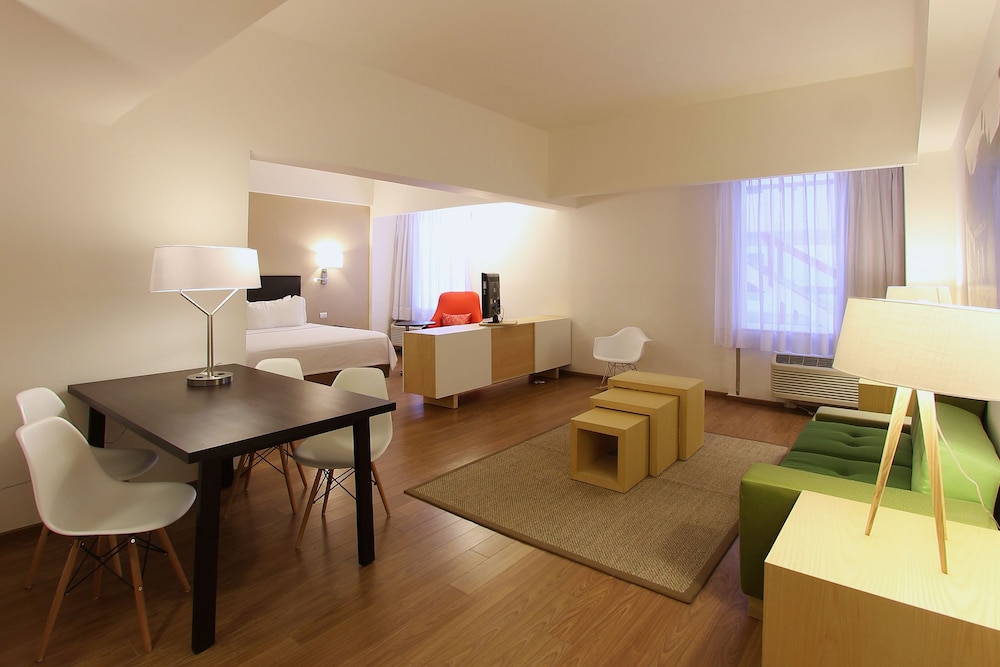 Fiesta Inn Tlalnepantla 39/80