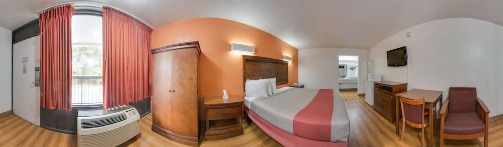 Motel6 Conyers, GA 31/50