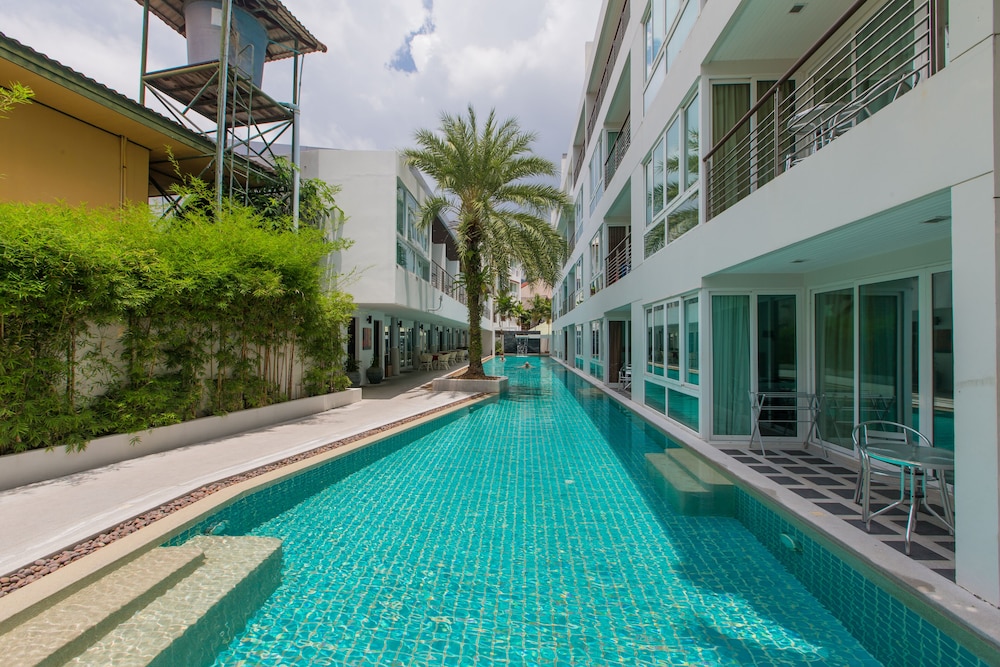 The Palms 45/50
