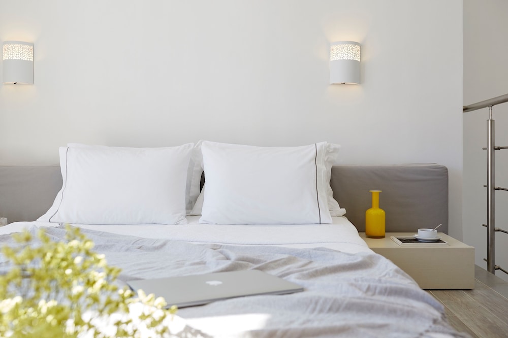 Eleia Seafront Villas 14/50