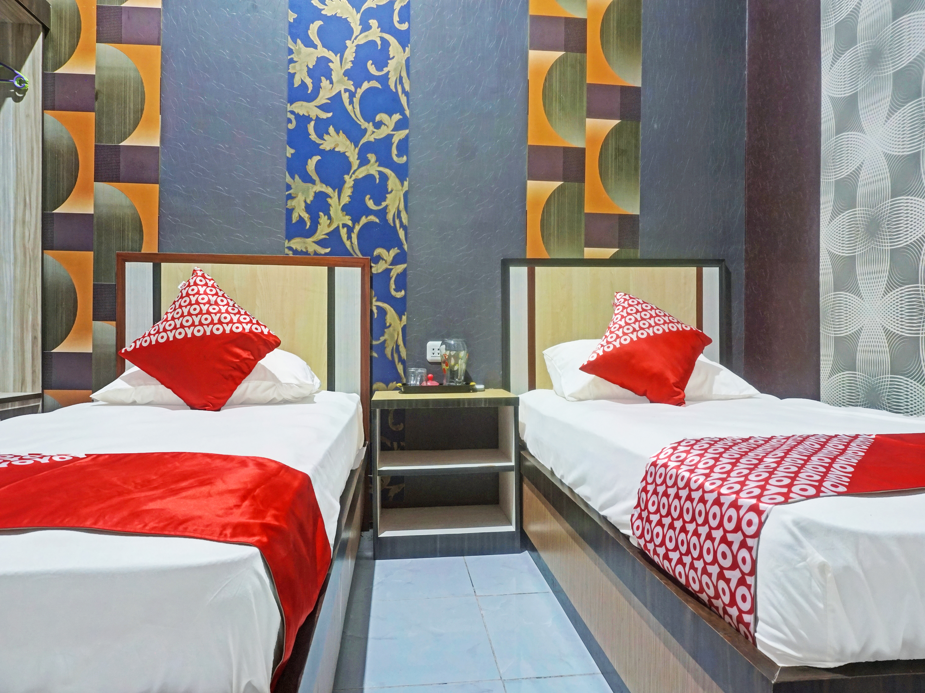 Indonesia, Deluxe, Twin Beds