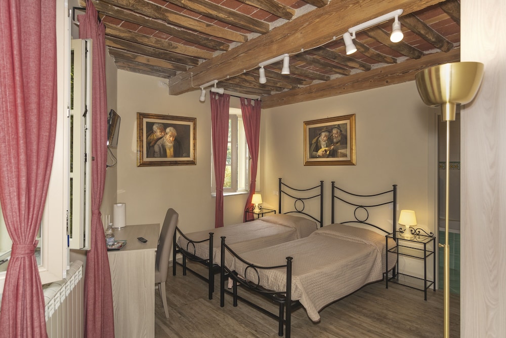 Art Gallery B&B 19/33