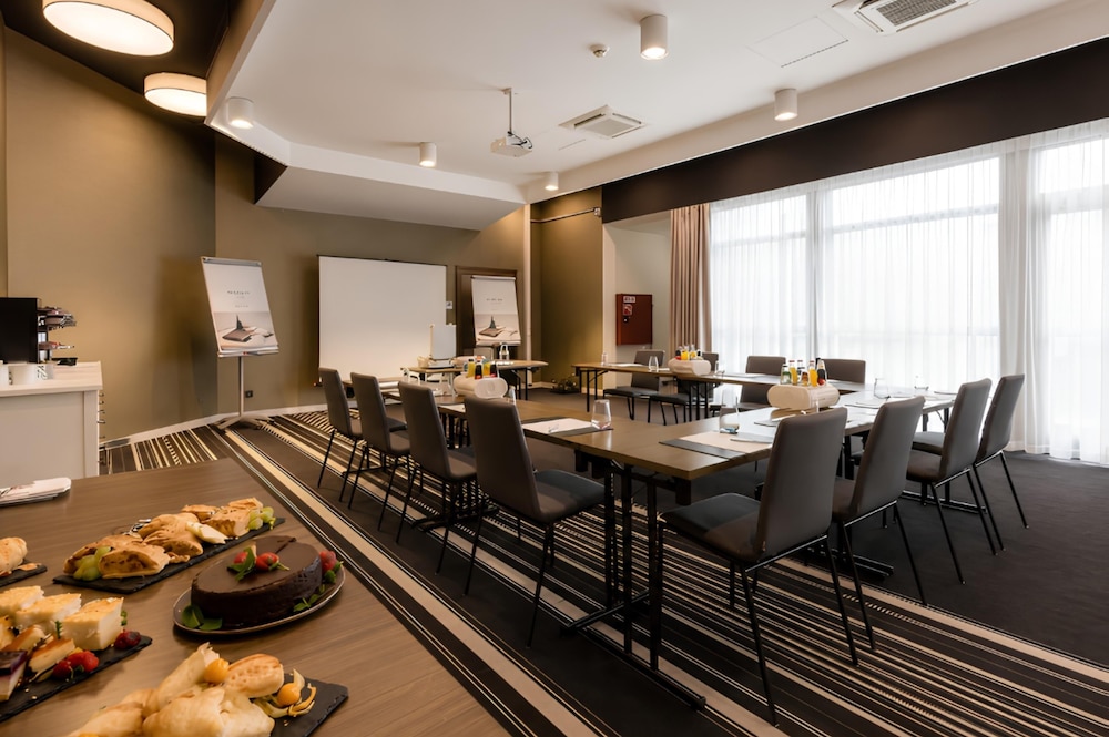 Mercure Hotel Raphael Wien 56/73