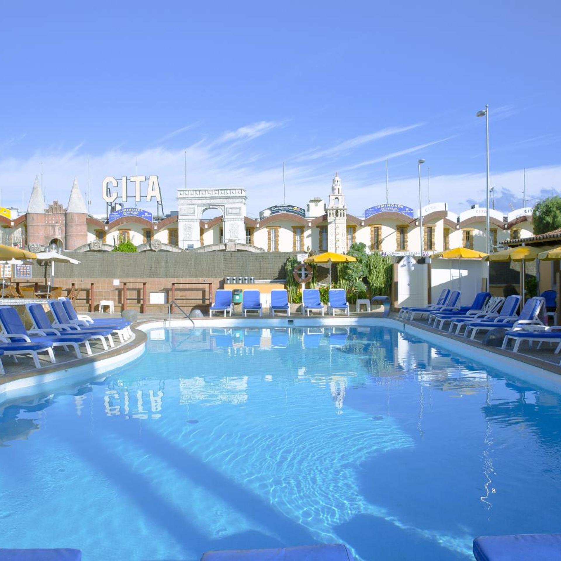 Los Almendros - Adults Only 37/37